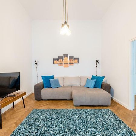 Oasis Apartments - Liberty Square Βουδαπέστη Εξωτερικό φωτογραφία